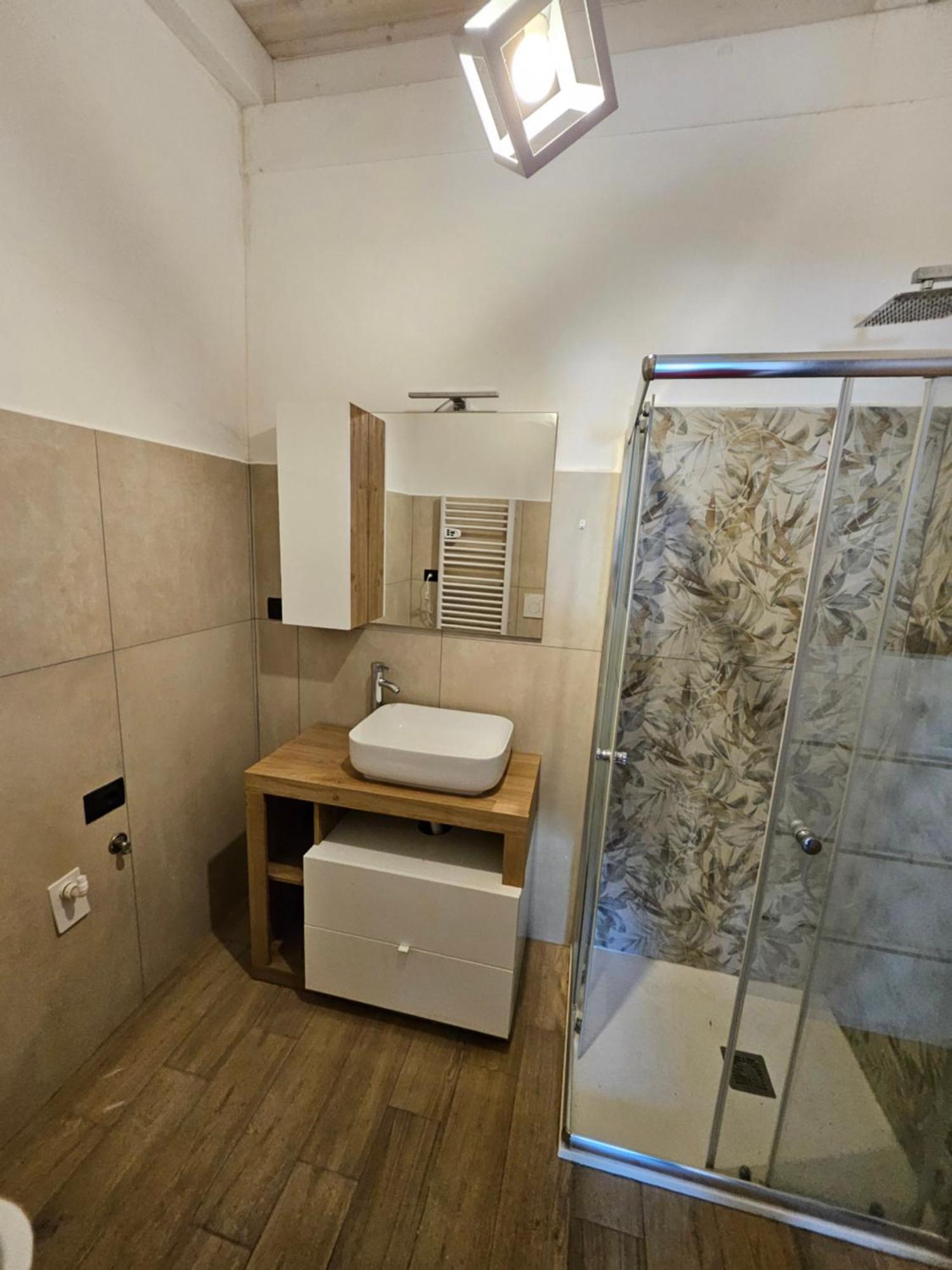 Casa Vacanze Dragona 15 Min Fco 10 Min Ostia Acilia Bagian luar foto