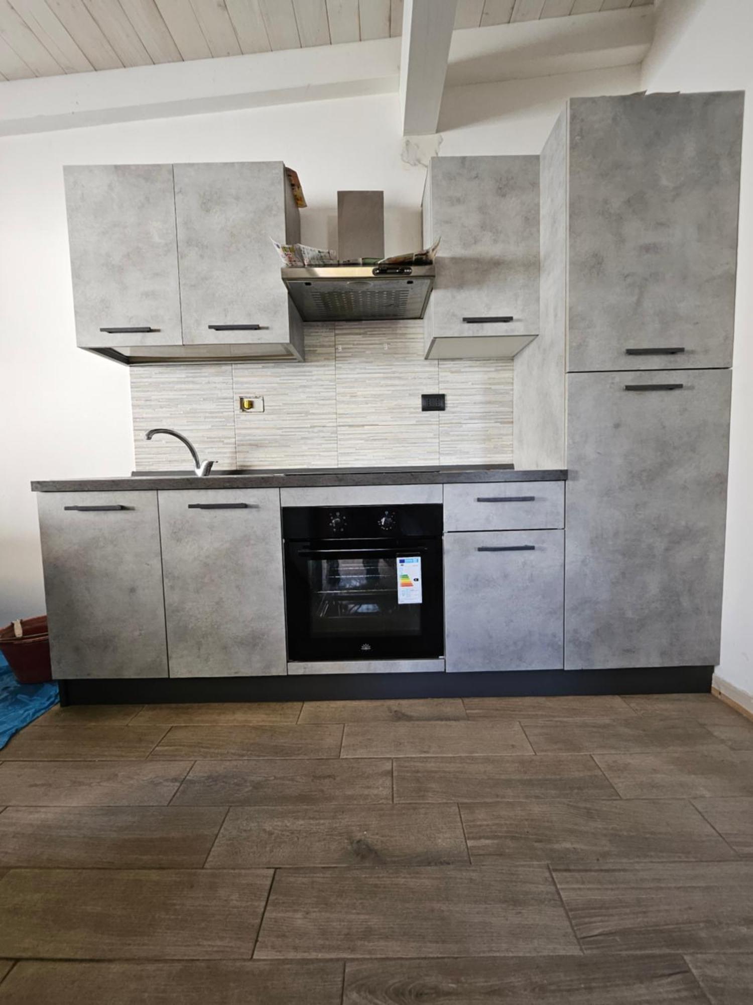 Casa Vacanze Dragona 15 Min Fco 10 Min Ostia Acilia Bagian luar foto