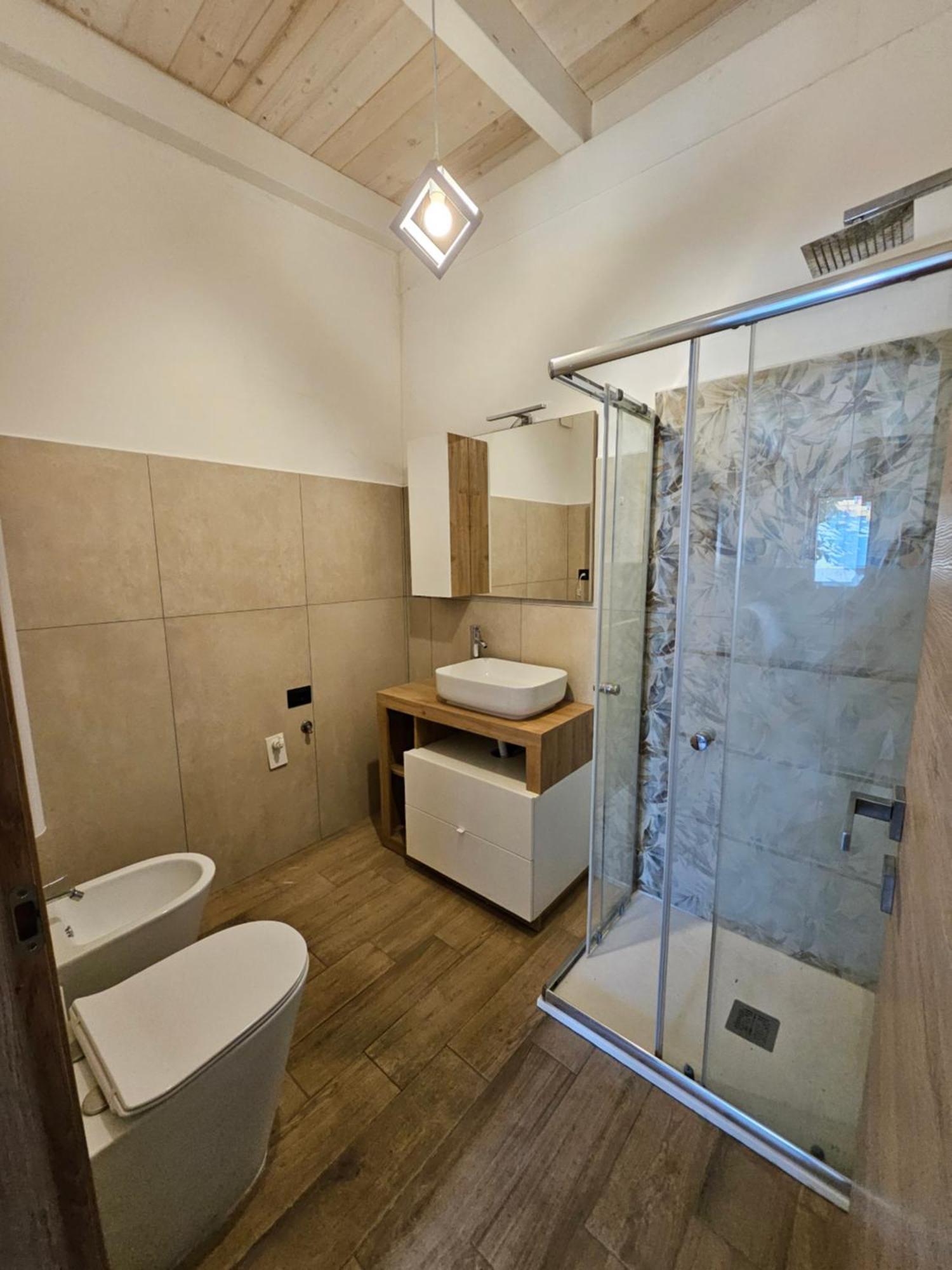Casa Vacanze Dragona 15 Min Fco 10 Min Ostia Acilia Bagian luar foto